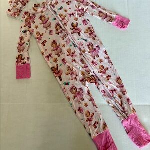 Posh Peanut Pink Gingerbread Print Footie (128A)